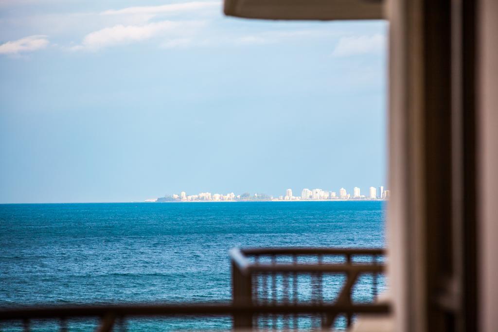 Ocean Royale Aparthotel Gold Coast Exterior photo