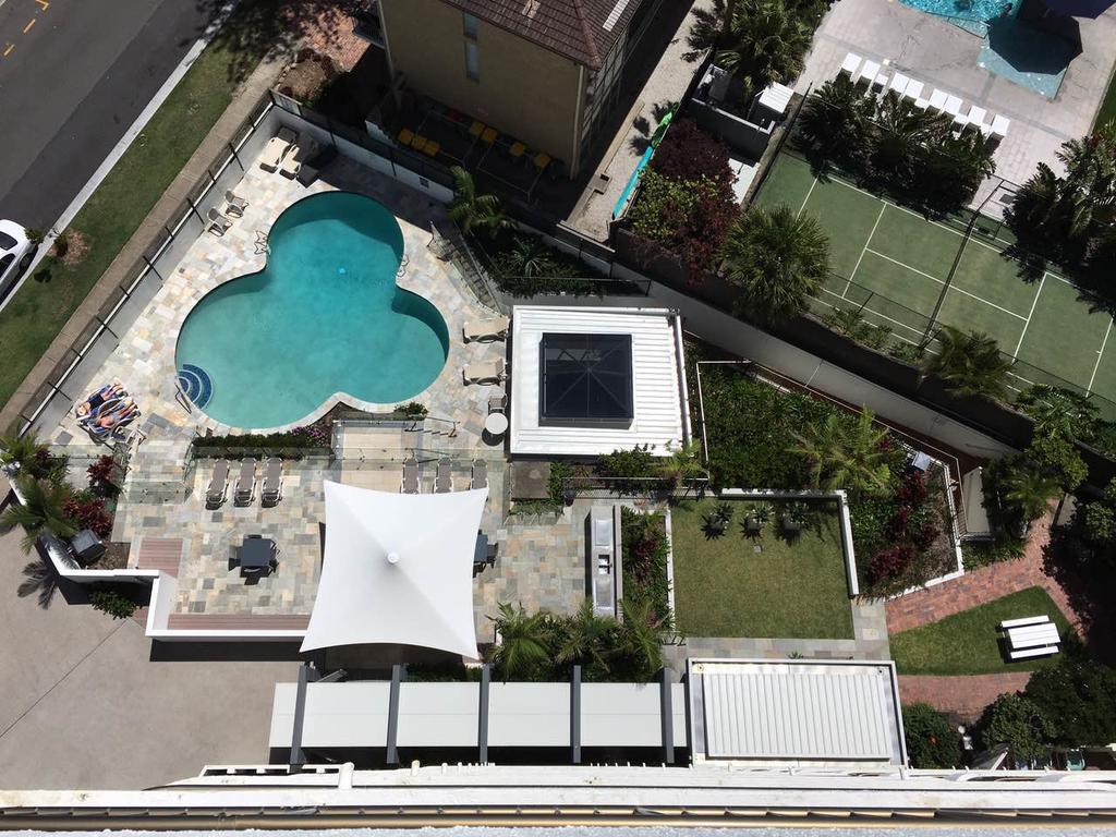 Ocean Royale Aparthotel Gold Coast Exterior photo