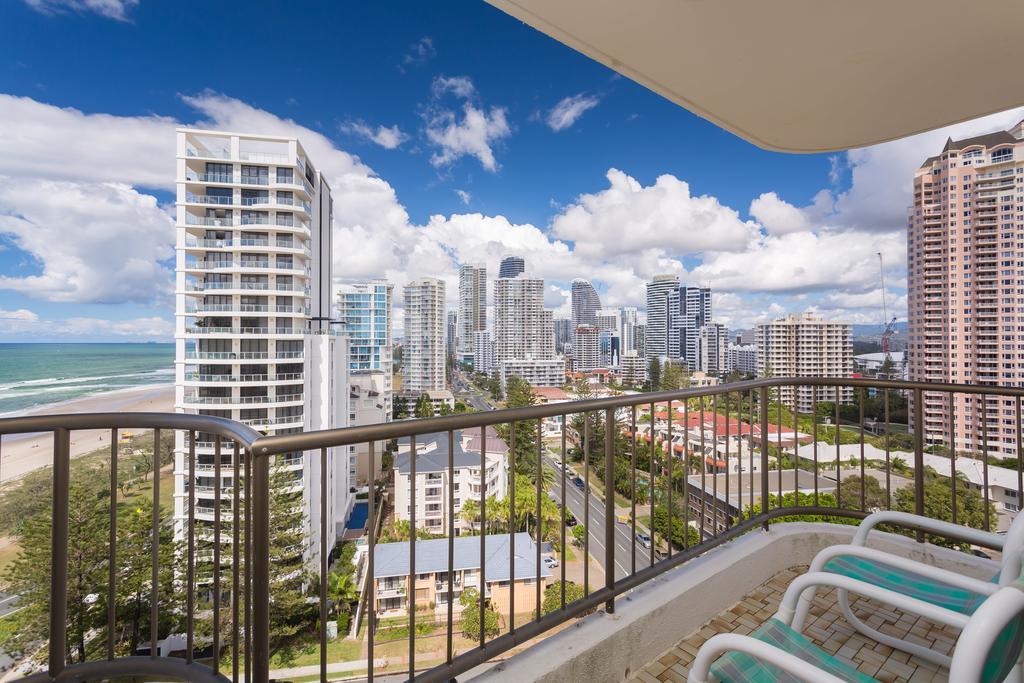 Ocean Royale Aparthotel Gold Coast Exterior photo